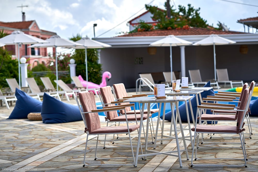 Fardini Seaside Hotel — Restaurant & bars in Lefkimmi (Corfu), Ionian Islands