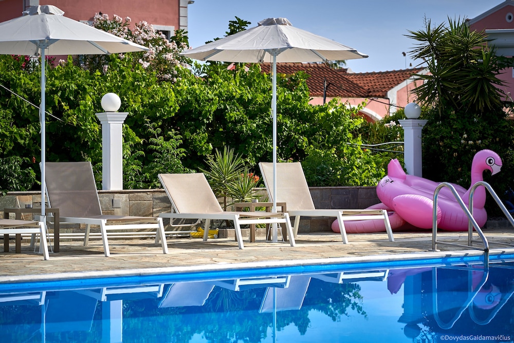 Fardini Seaside Hotel — Swimming pool in Lefkimmi (Corfu), Ionian Islands