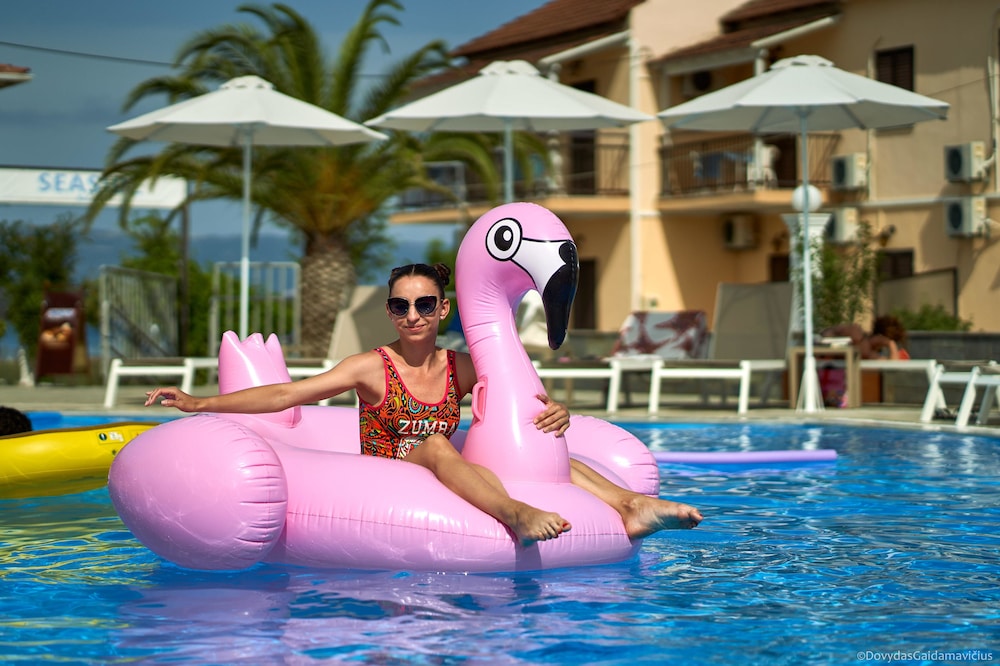 Fardini Seaside Hotel — Swimming pool in Lefkimmi (Corfu), Ionian Islands