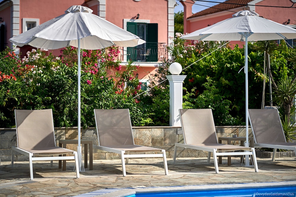 Fardini Seaside Hotel — Swimming pool in Lefkimmi (Corfu), Ionian Islands