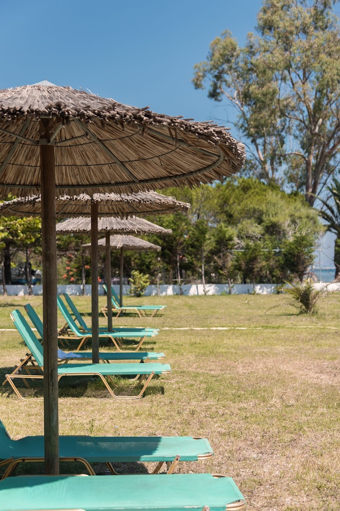 Fardini Seaside Hotel — Beach in Lefkimmi (Corfu), Ionian Islands