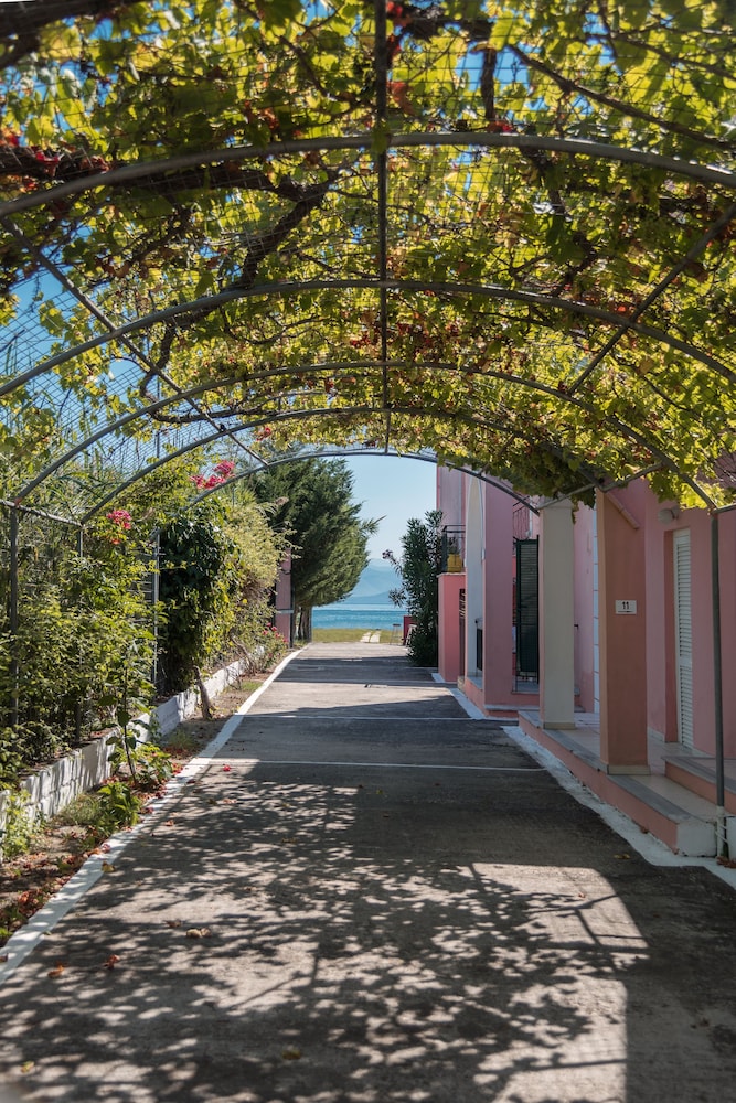 Fardini Seaside Hotel — Hotel building in Lefkimmi (Corfu), Ionian Islands