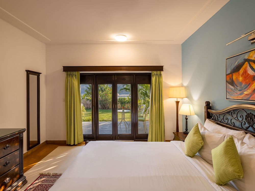 Mercure Goa Devaaya Resort - An Accor Hotels Brand — Hotel rooms in Divar Island, Goa