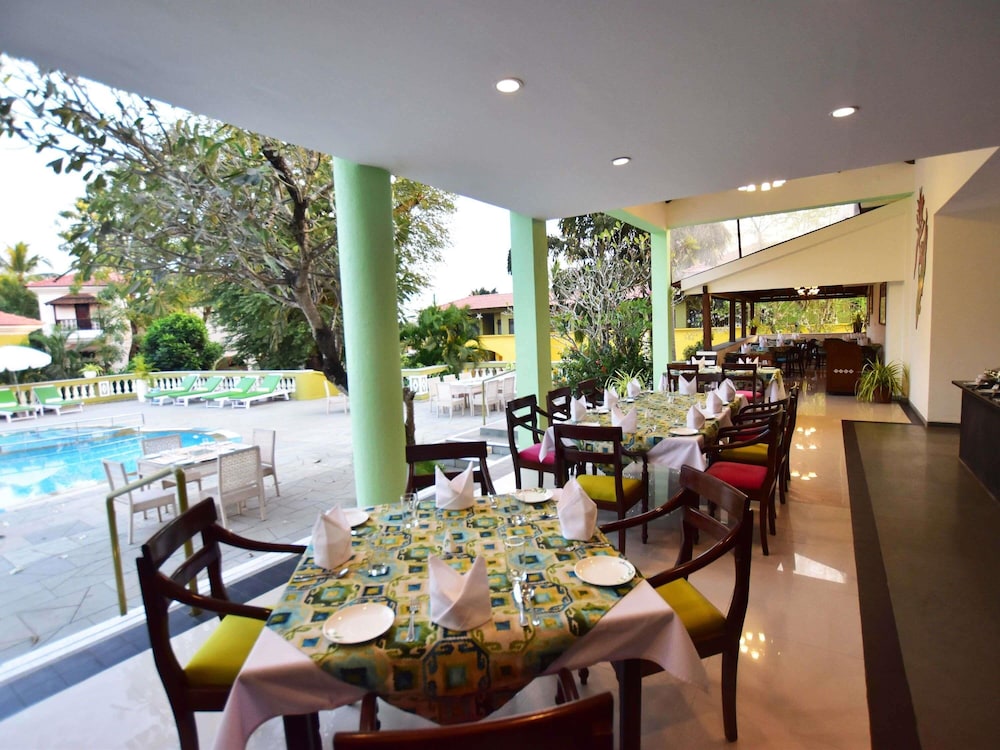 Mercure Goa Devaaya Resort - An Accor Hotels Brand — Restaurant & bars in Divar Island, Goa