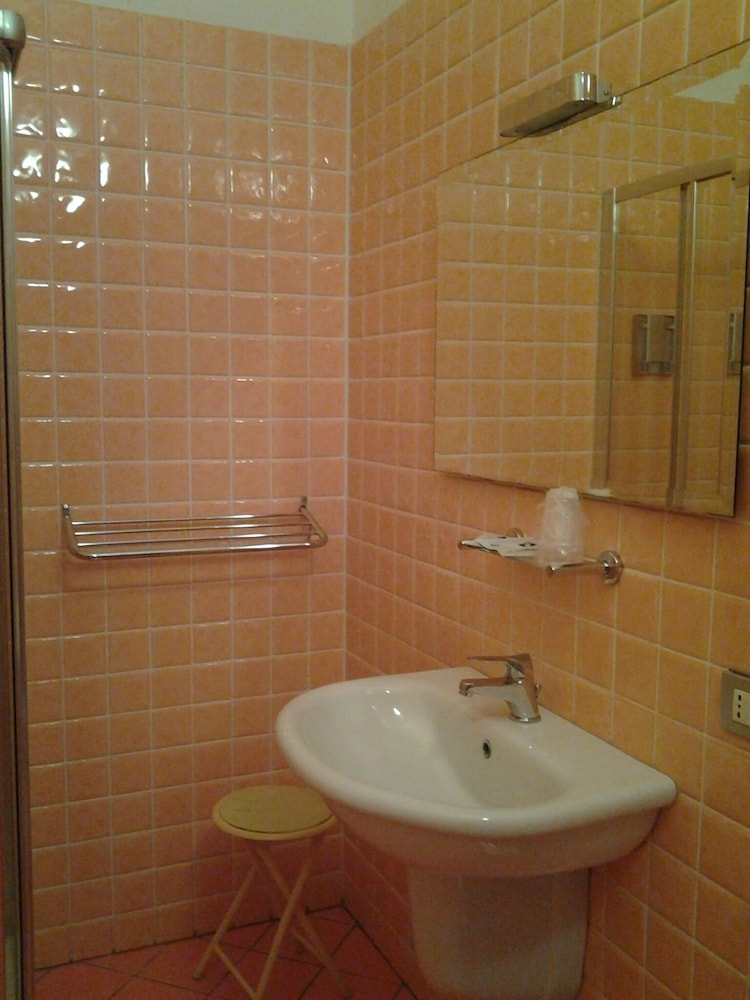Hotel I Colori — Hotel rooms in Sant'Antioco, Sardinia
