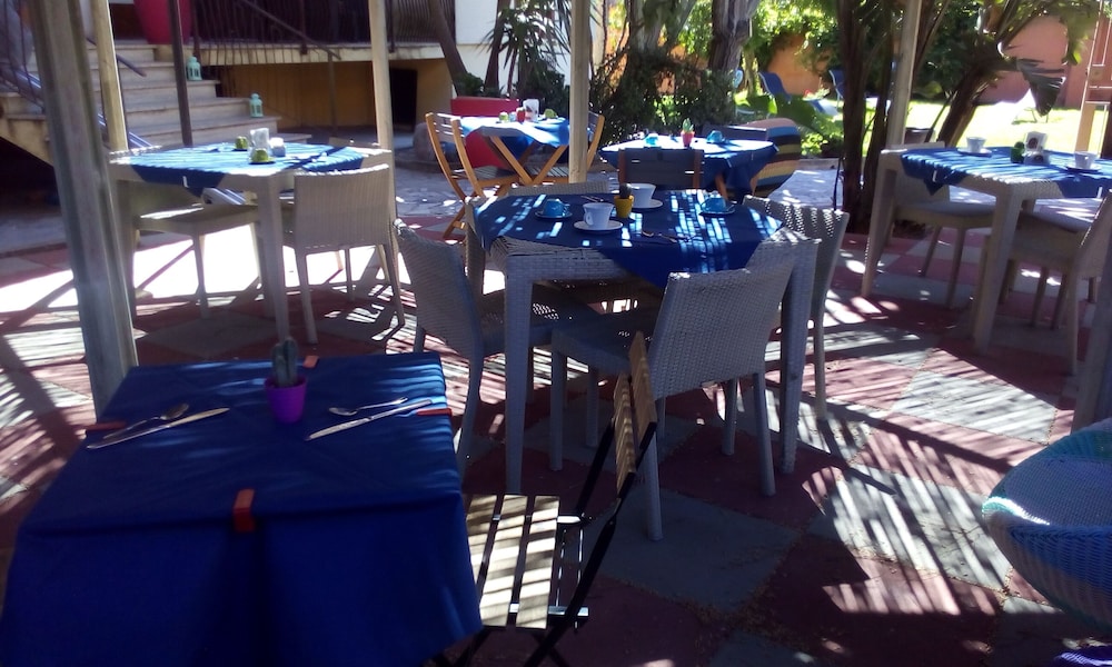 Hotel I Colori — Restaurant & bars in Sant'Antioco, Sardinia