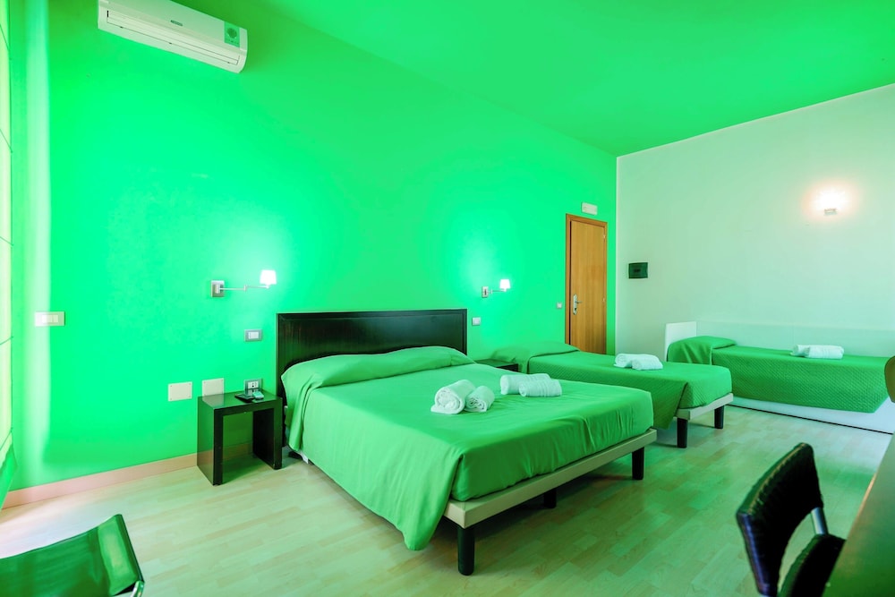 Hotel I Colori — Hotel rooms in Sant'Antioco, Sardinia