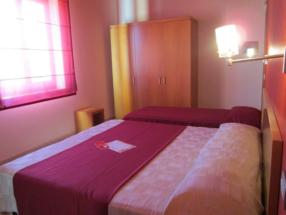 Hotel I Colori — Hotel rooms in Sant'Antioco, Sardinia