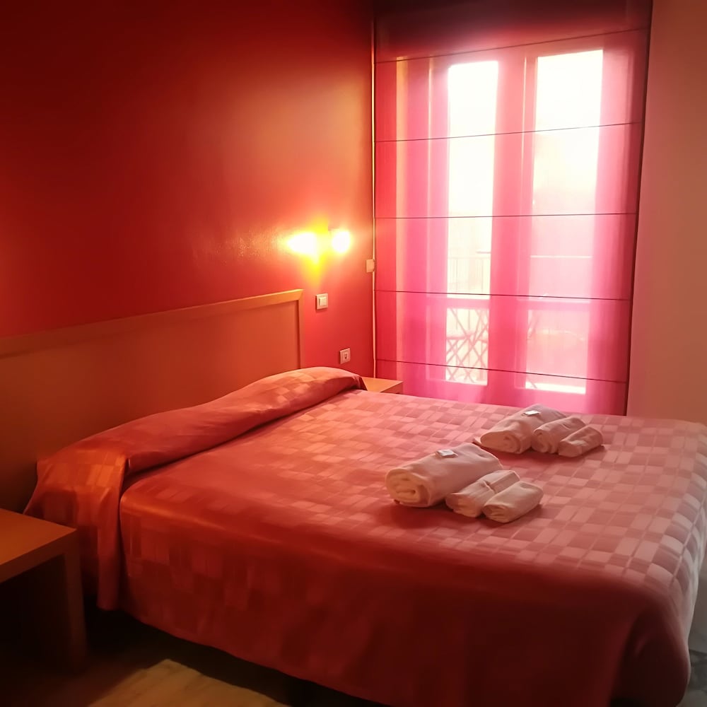 Hotel I Colori — Hotel rooms in Sant'Antioco, Sardinia
