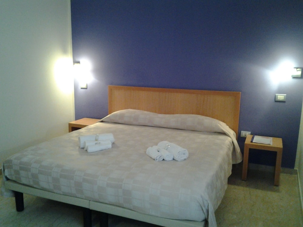 Hotel I Colori — Hotel rooms in Sant'Antioco, Sardinia