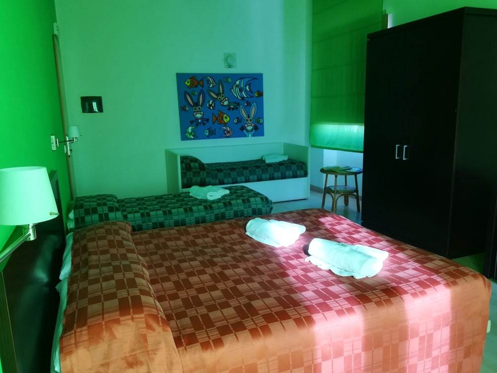 Hotel I Colori — Hotel rooms in Sant'Antioco, Sardinia