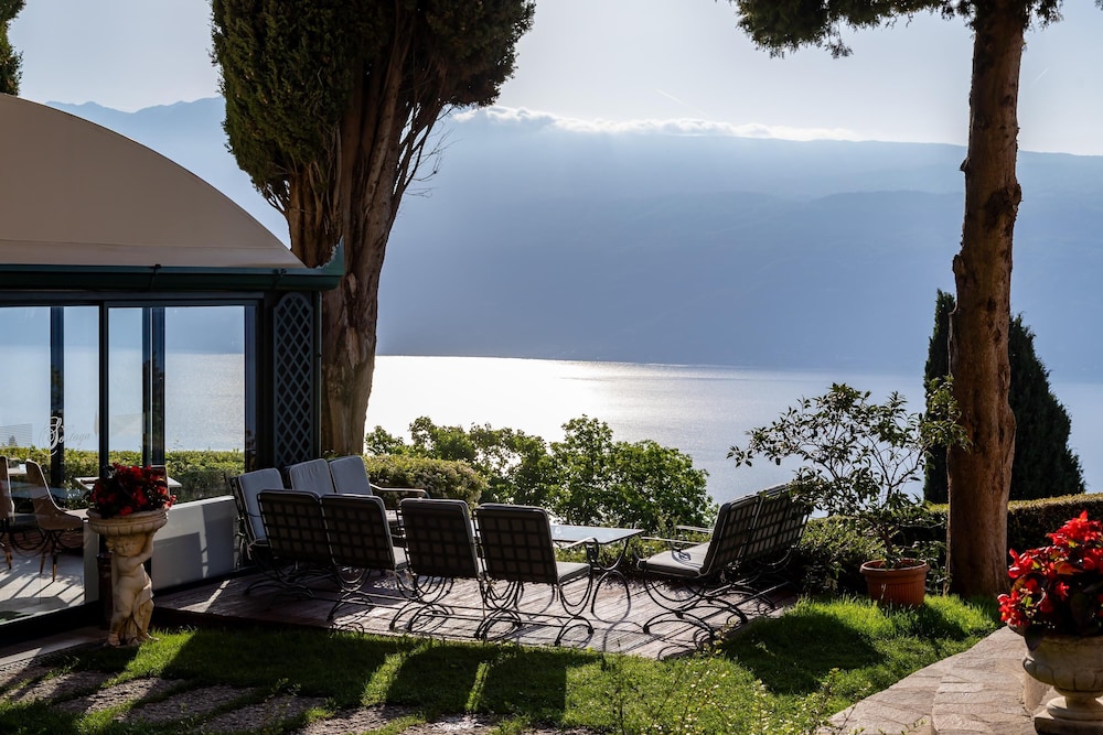 Boutique Hotel Villa Sostaga — Attractions in the area in Gargnano, Lombardy