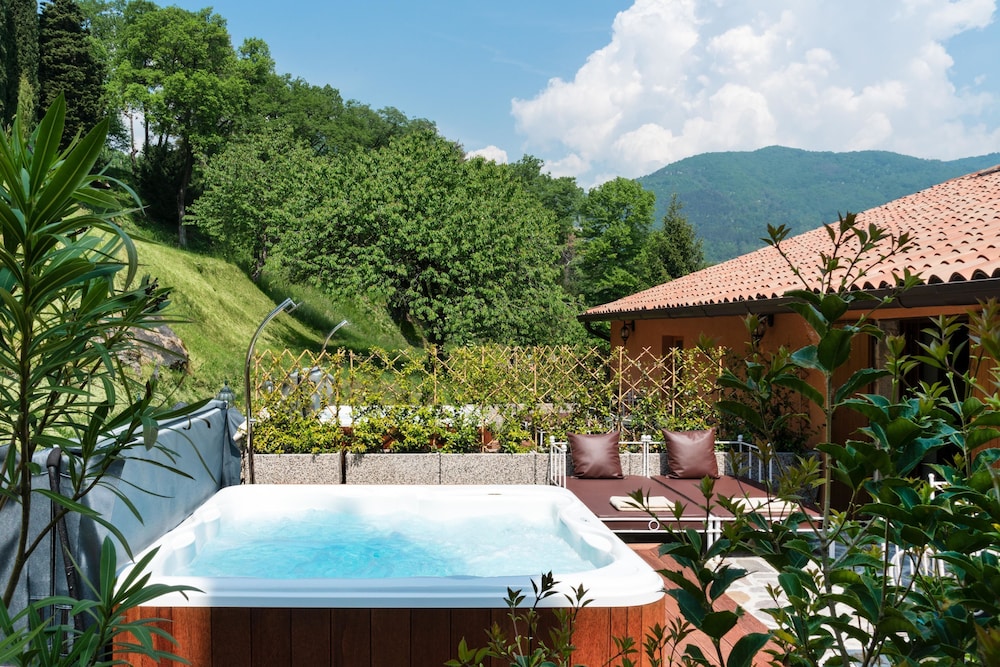 Boutique Hotel Villa Sostaga — Spa in Gargnano, Lombardy
