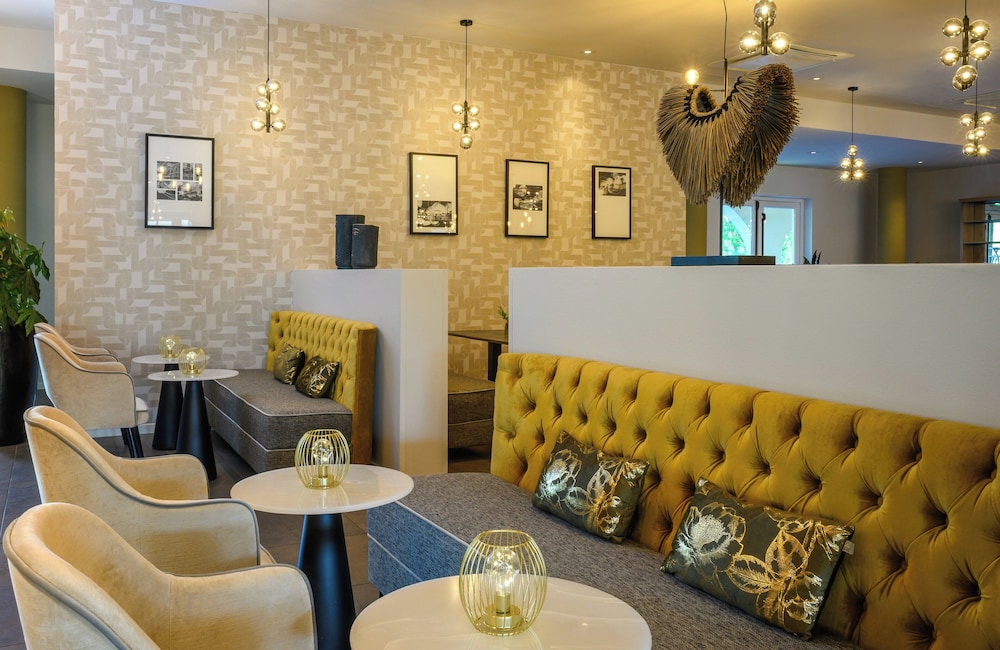 Leonardo Hotel Lago di Garda – Wellness and Spa — Restaurant & bars in Lazise, Veneto