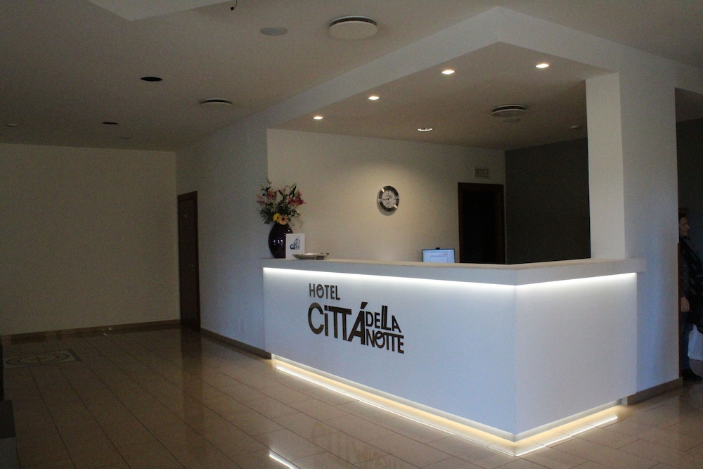 Città Della Notte — Hotel building in Melilli, Sicily