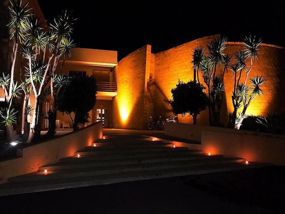 Città Della Notte — Hotel building in Melilli, Sicily