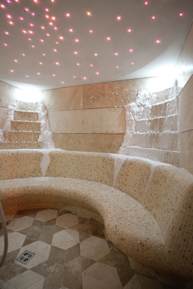 Garda Hotel San Vigilio Golf — Spa in Pozzolengo, Lombardy