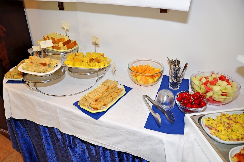 Sa Prata Hotel & Resort — Restaurant & bars in Budoni, Sardinia