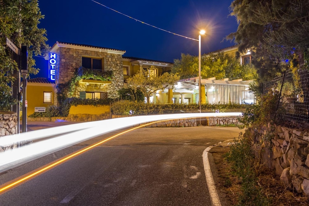 Hotel Lu Pitrali — Hotel building in San Teodoro, Sardinia