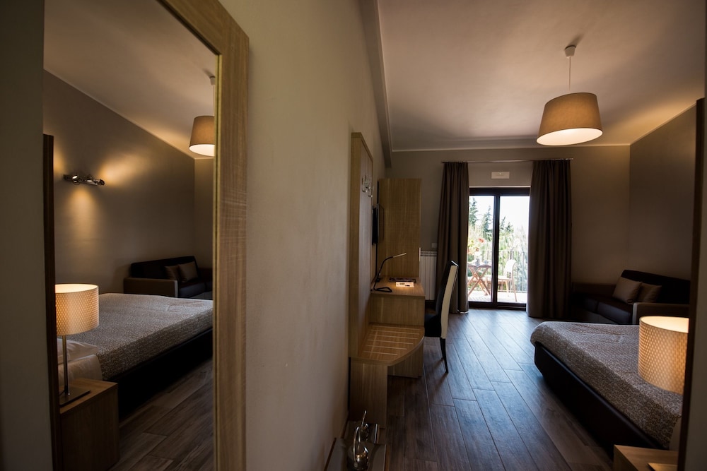 Vecchia Masseria — Hotel rooms in Caltagirone, Sicily