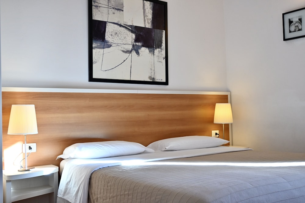 Vecchia Masseria — Hotel rooms in Caltagirone, Sicily