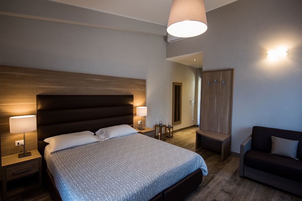 Vecchia Masseria — Hotel rooms in Caltagirone, Sicily