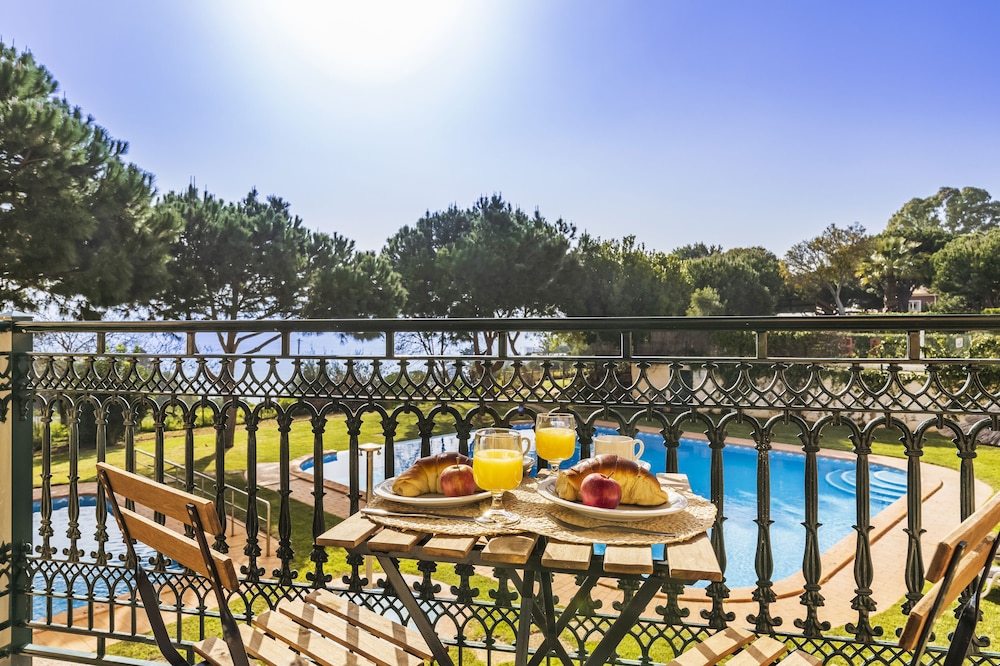 Quinta Pedra dos Bicos — Swimming pool in Albufeira, Faro