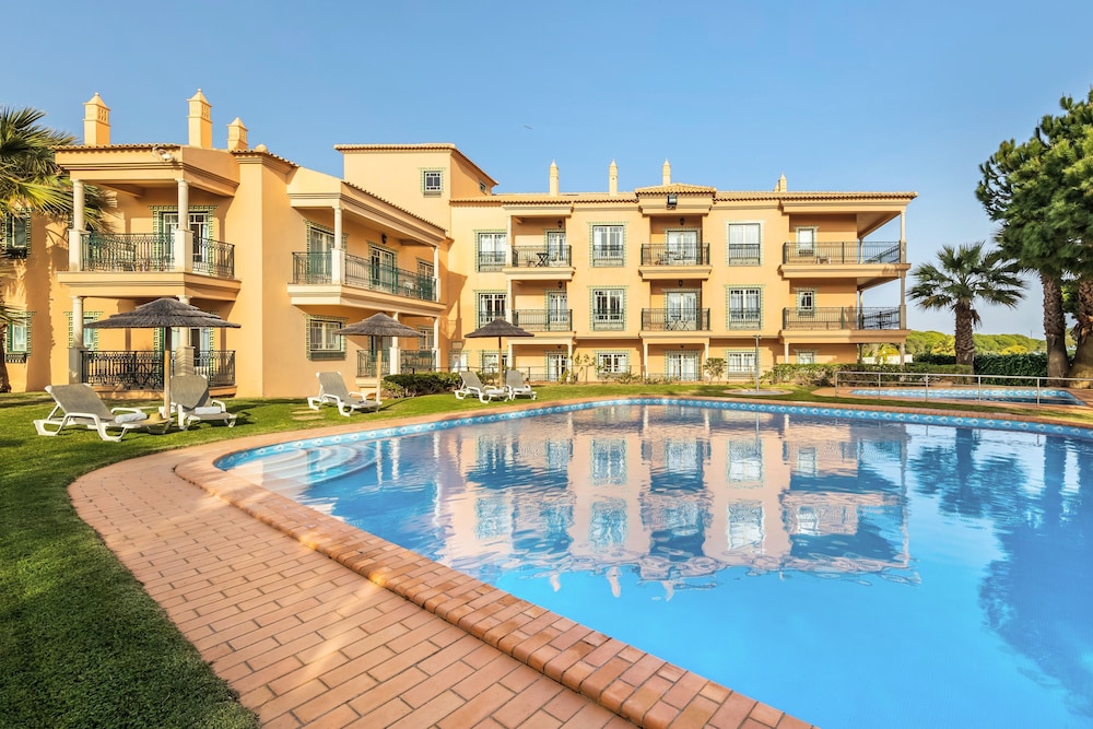 Quinta Pedra dos Bicos — Swimming pool in Albufeira, Faro