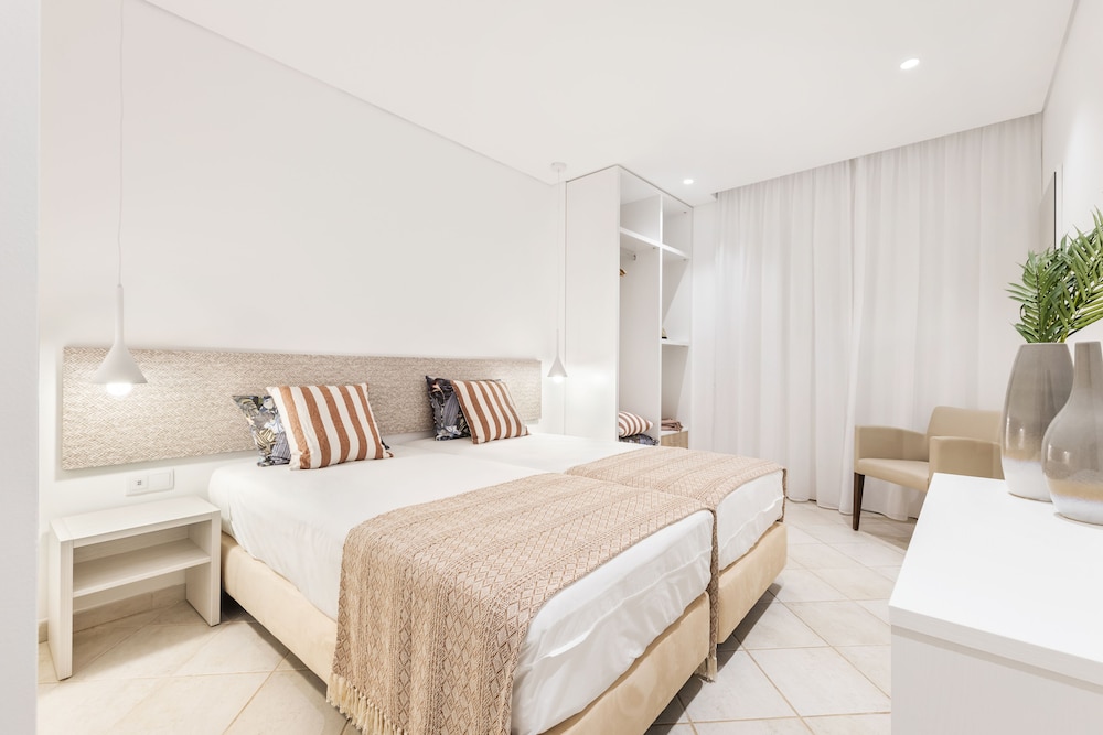 Quinta Pedra dos Bicos — Hotel rooms in Albufeira, Faro
