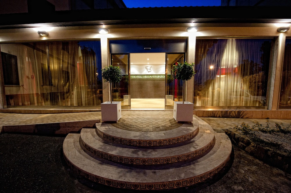 Hotel Villa Sturzo — Spa in Caltagirone, Sicily