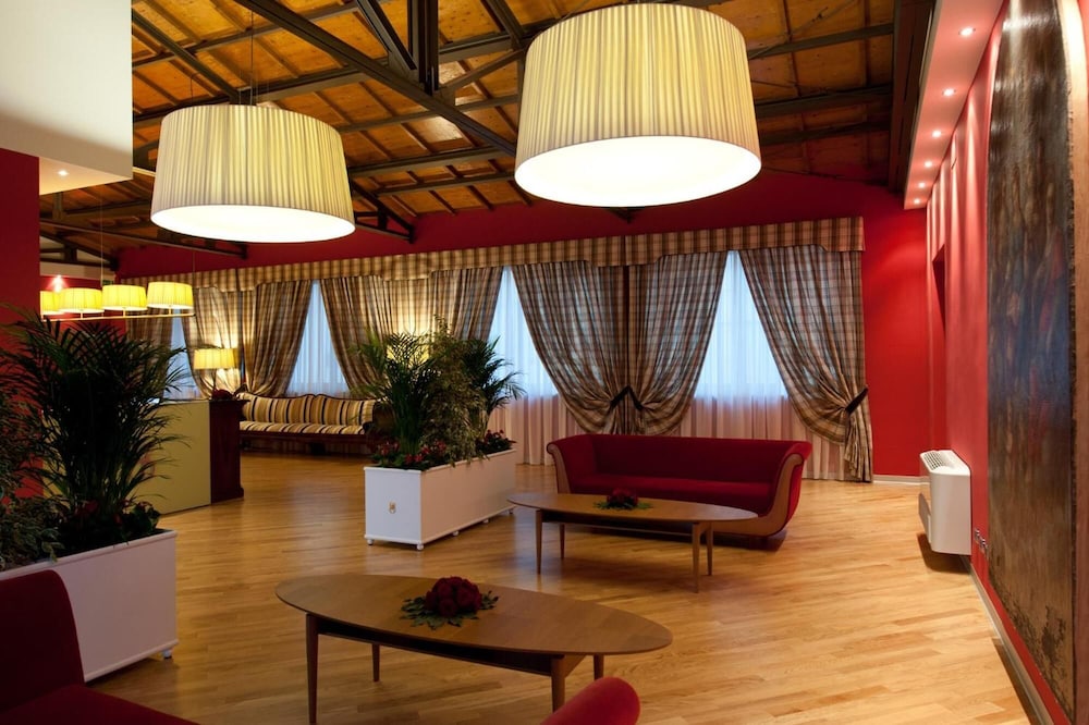 Hotel Villa Sturzo — Hotel building in Caltagirone, Sicily