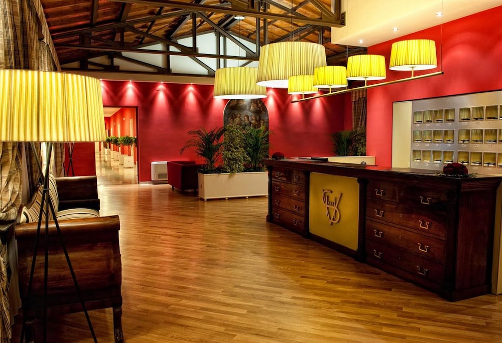 Hotel Villa Sturzo — Restaurant & bars in Caltagirone, Sicily