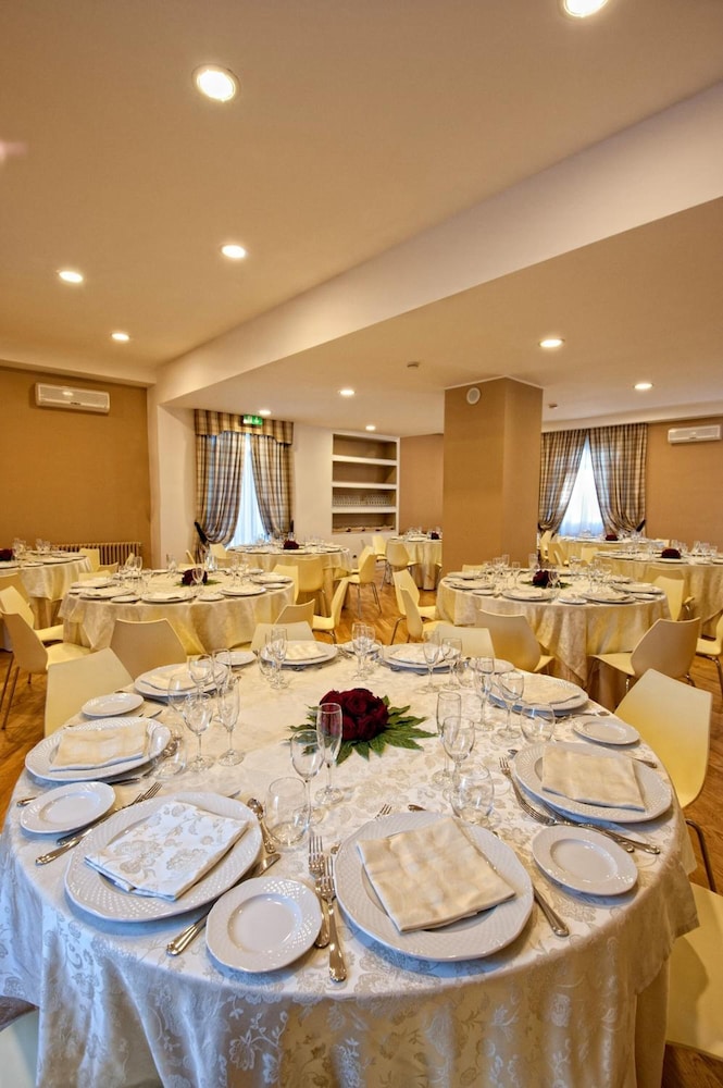 Hotel Villa Sturzo — Hotel building in Caltagirone, Sicily