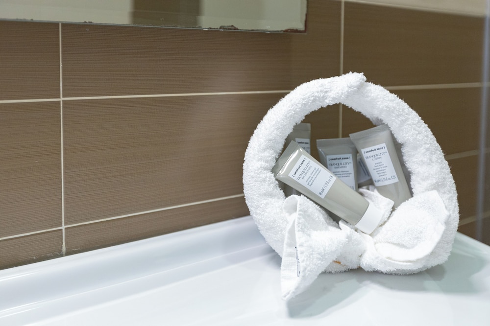 Divino Hotel — Hotel rooms in Rilievo, Sicily