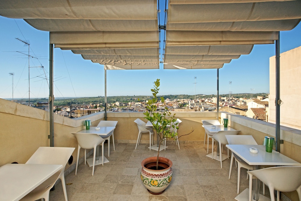 Hotel Porta Reale - zdjęcie 2