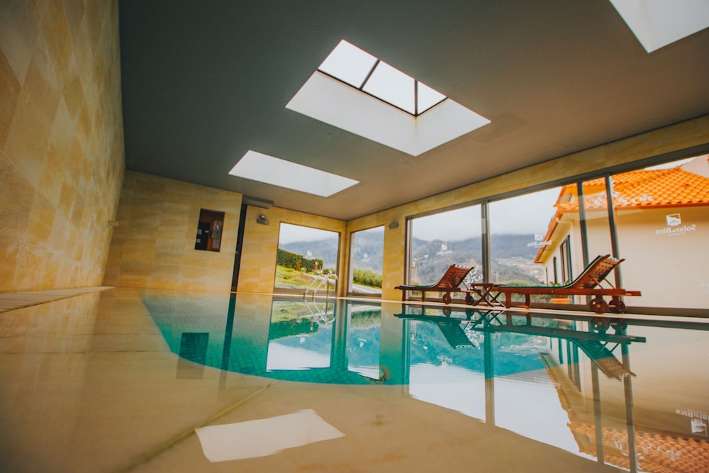 Solar da Bica — Swimming pool in São Vicente, Madeira