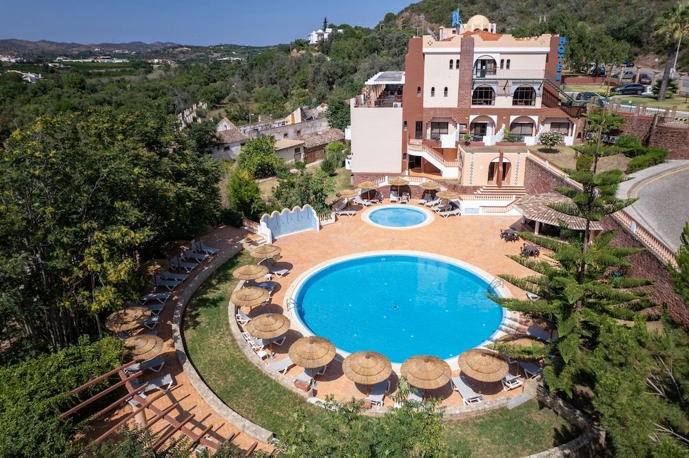 Hotel Colina Dos Mouros