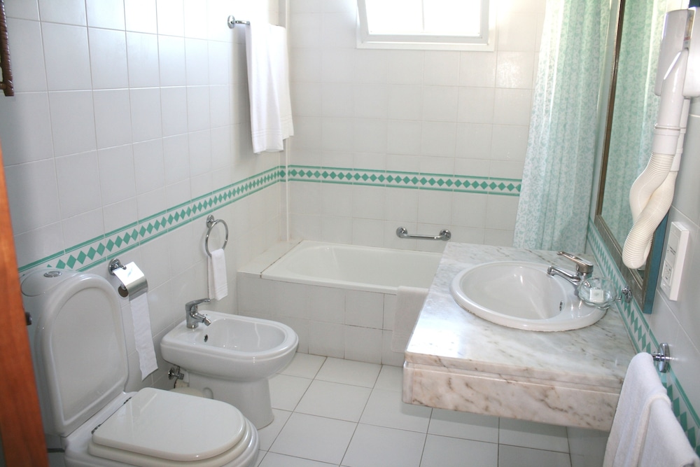 Quinta Mãe dos Homens — Hotel rooms in Funchal, Madeira