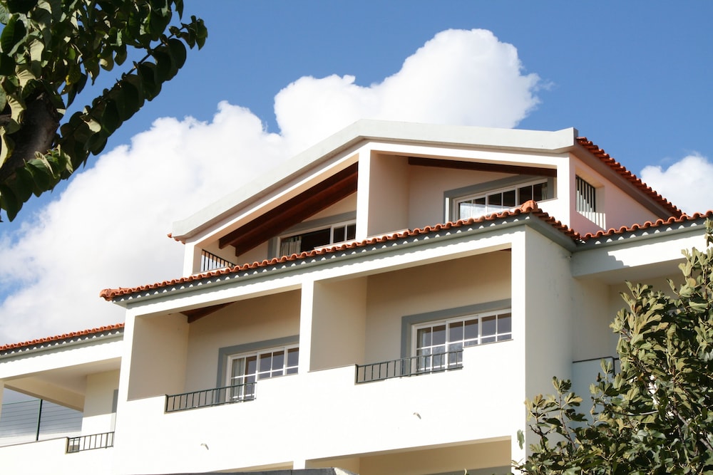 Quinta Mãe dos Homens — Hotel building in Funchal, Madeira