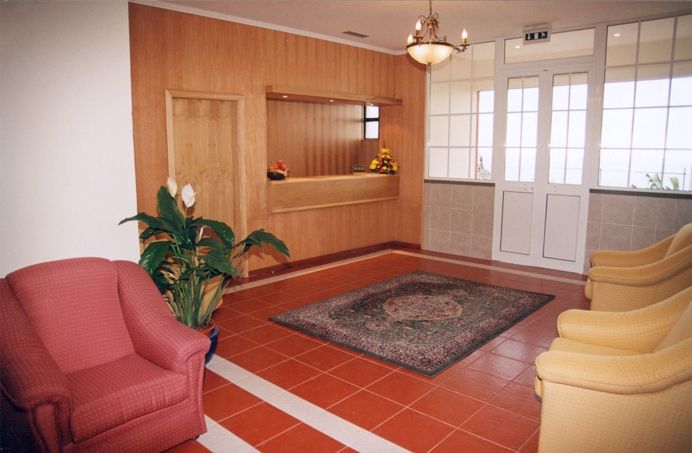 Vila Marta — Hotel building in Funchal, Madeira