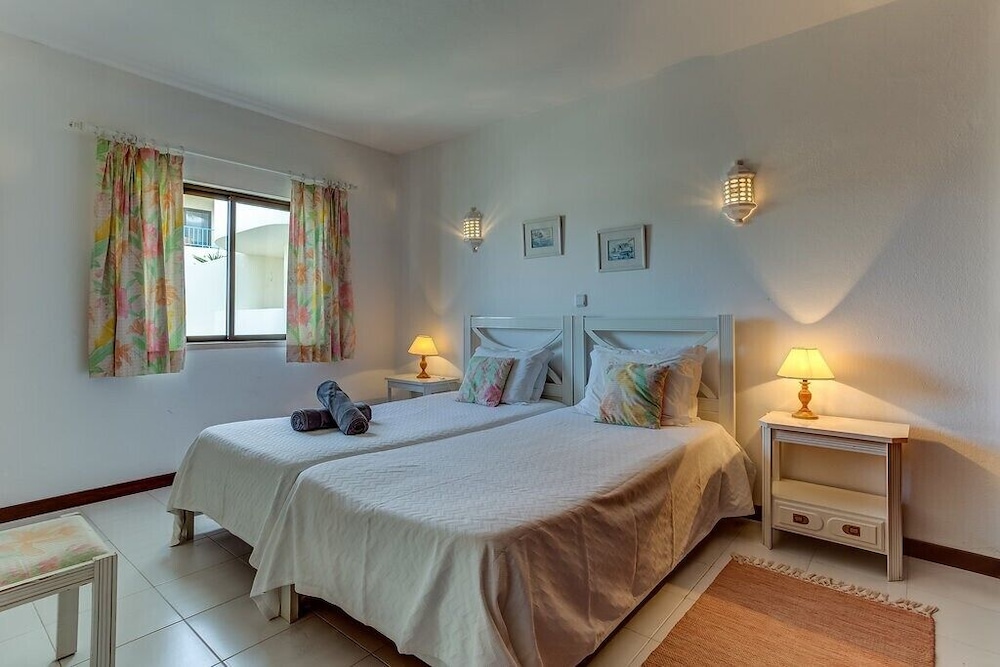 Monte Dourado Resort — Hotel rooms in Carvoeiro, Faro