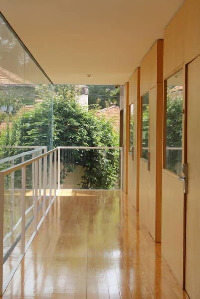 Arts In Hotel Conde Carvalhal — Hotel building in Funchal, Madeira