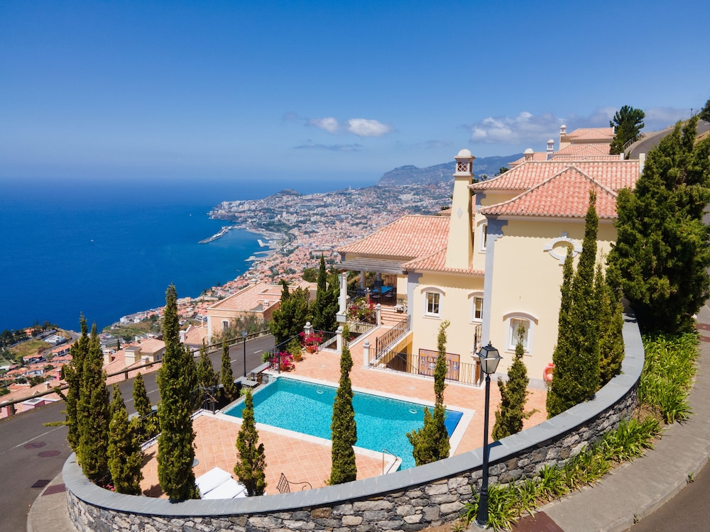 Palheiro Village — Swimming pool in Funchal, Madeira