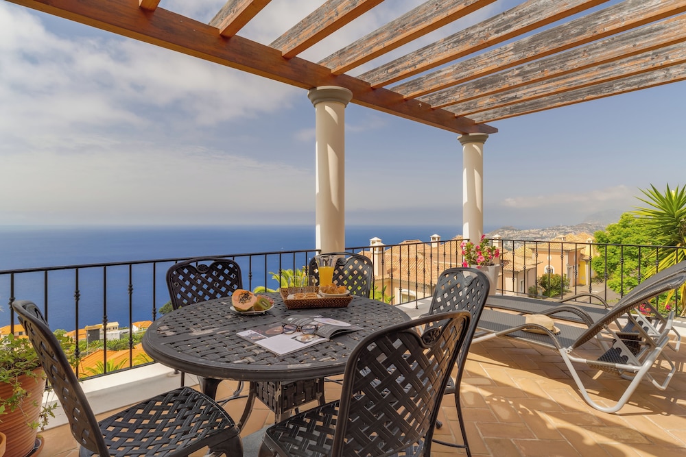Palheiro Village — Hotel building in Funchal, Madeira