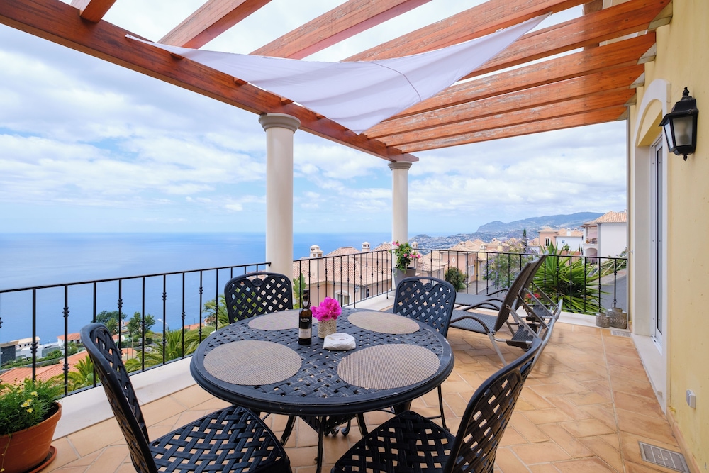 Palheiro Village — Hotel building in Funchal, Madeira