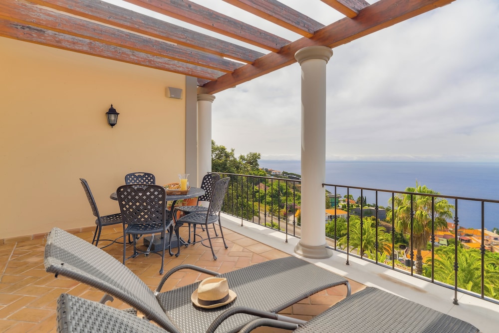Palheiro Village — Hotel building in Funchal, Madeira
