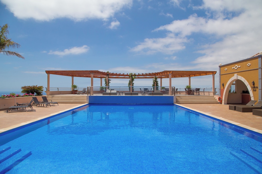 Palheiro Village — Swimming pool in Funchal, Madeira
