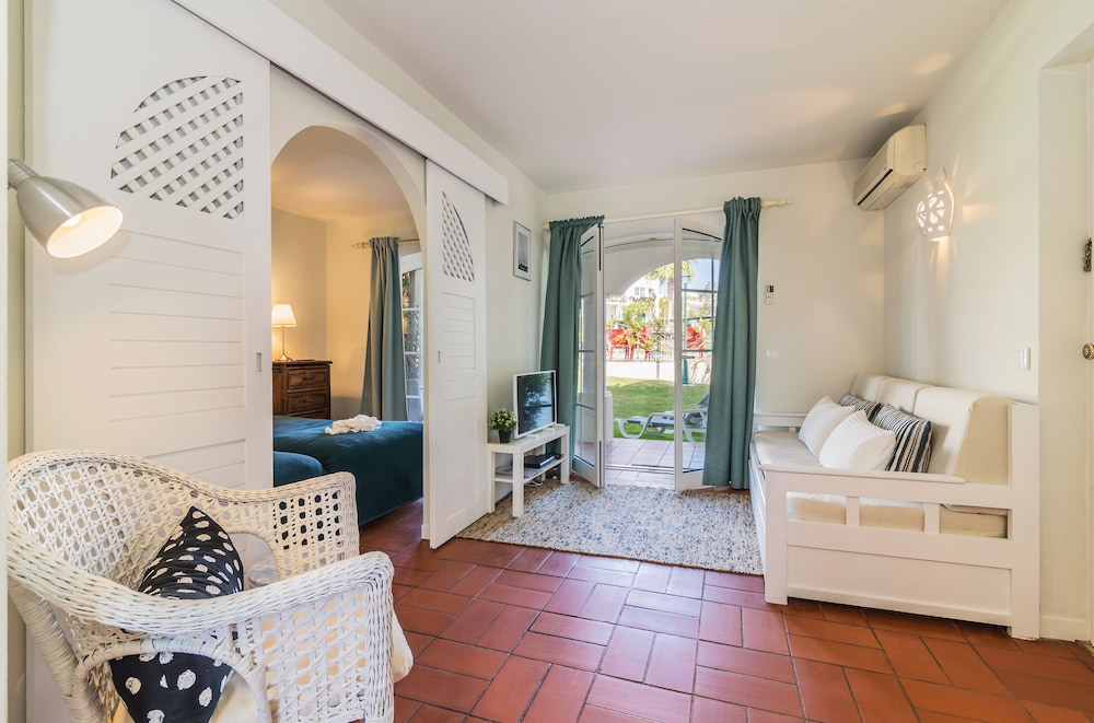 Old Village & Prestige — Hotel rooms in Vilamoura, Faro