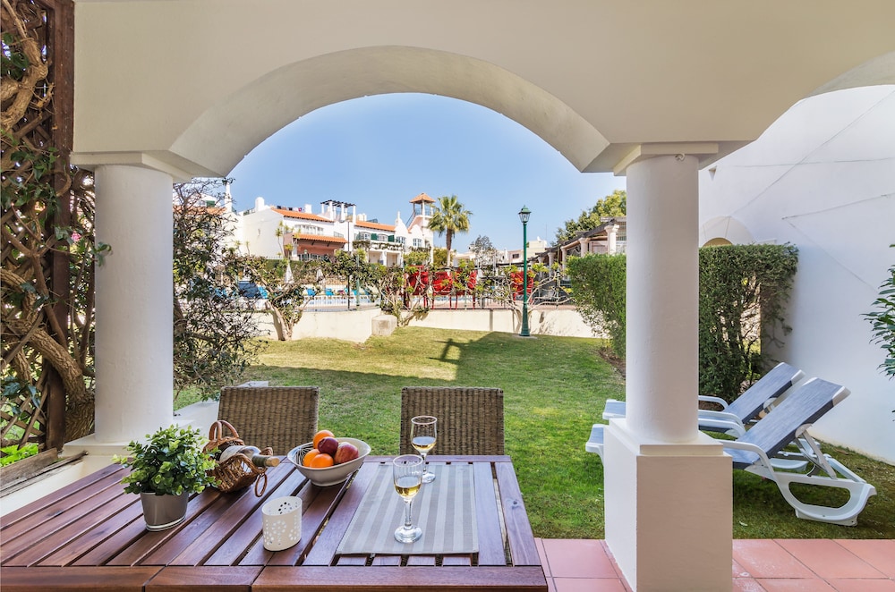 Old Village & Prestige — Hotel building in Vilamoura, Faro