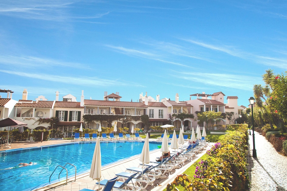 Old Village & Prestige — Swimming pool in Vilamoura, Faro